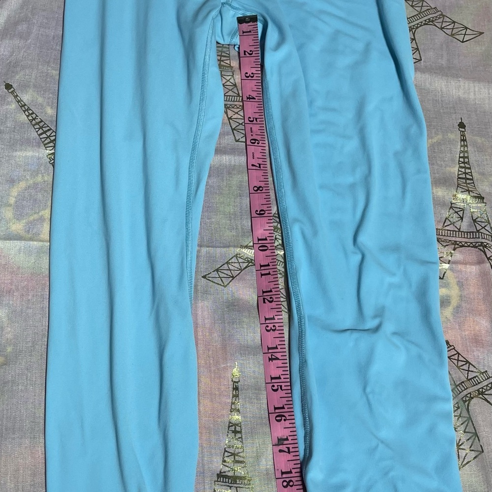 All in Motion Ultra High Rise 7/8 Leggings Size M Blue Everyday Soft Athleisure